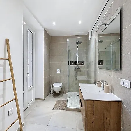 Le Francis - Riquier Port De